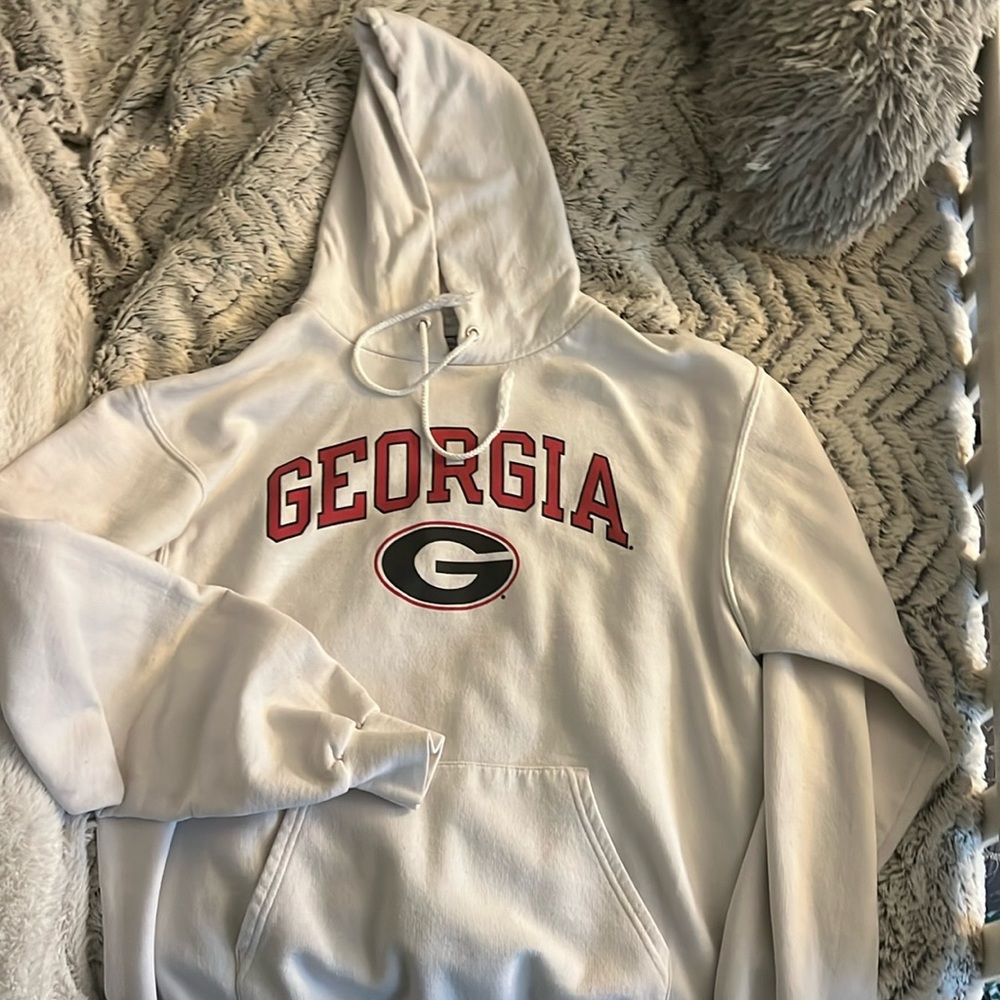 Georgia sweatshirt, very comfy, white